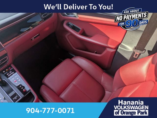 Used 2023 Porsche Macan S AWD/4WD image 18