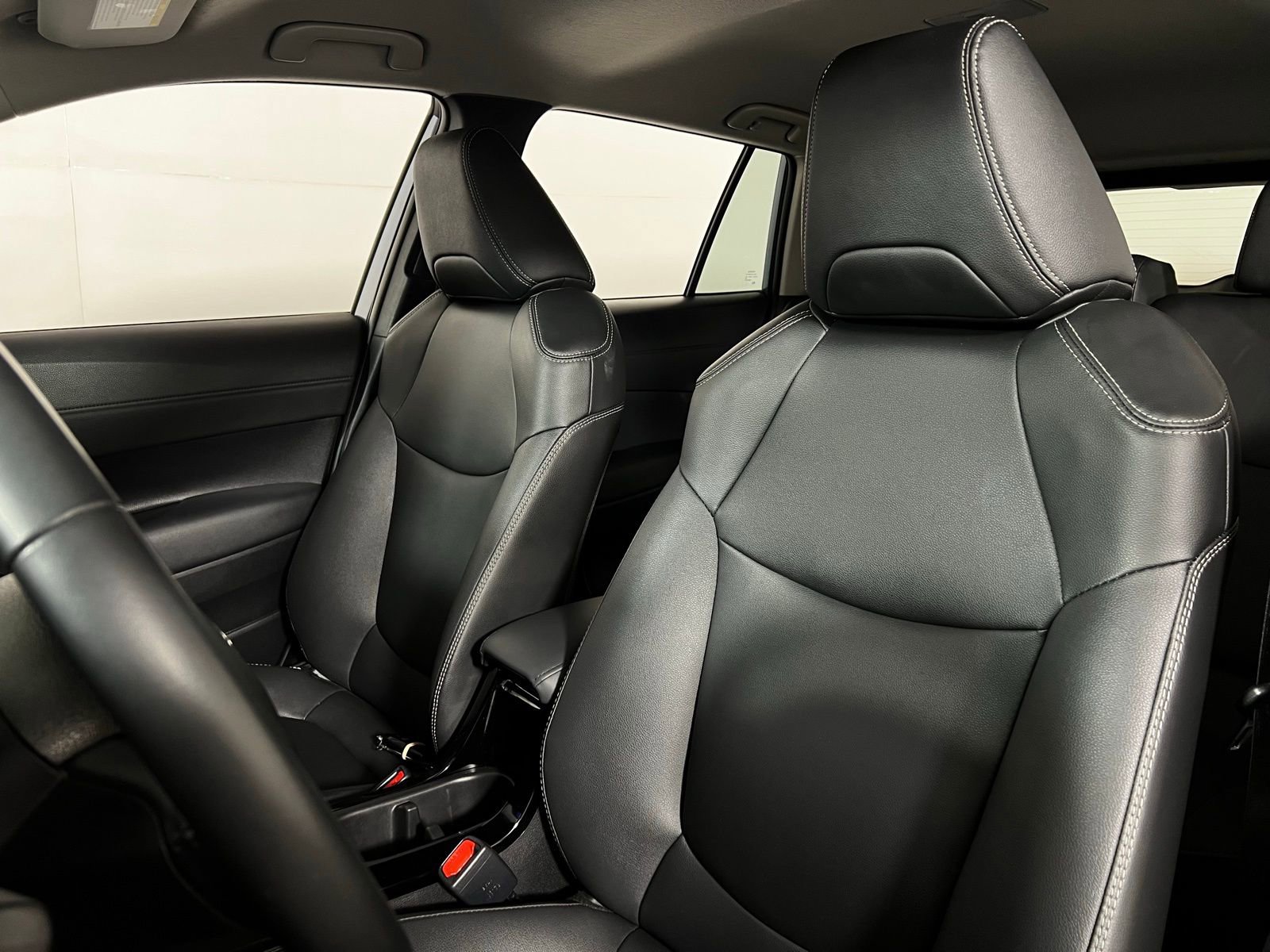 Certified 2025 Toyota Corolla Cross XLE AWD/4WD image 12