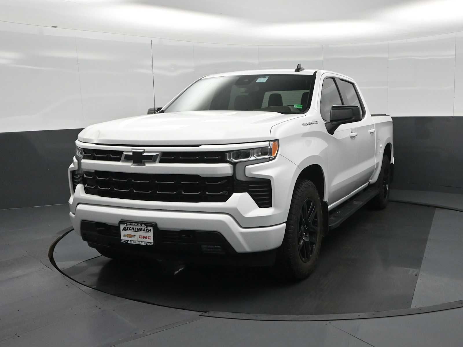 Used 2022 Chevrolet Silverado 1500 RST w/ Protection Package image 5
