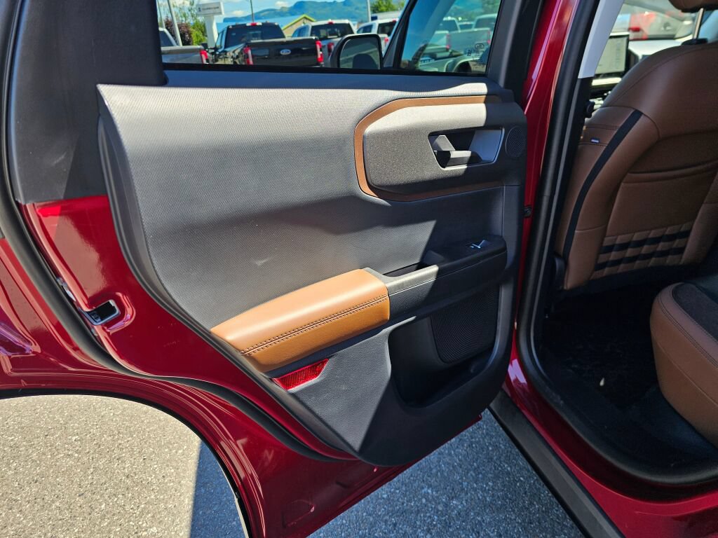 New 2026 Ford Bronco Sport Outer Banks w/ Sasquatch Outer Banks Package AWD/4WD image 8