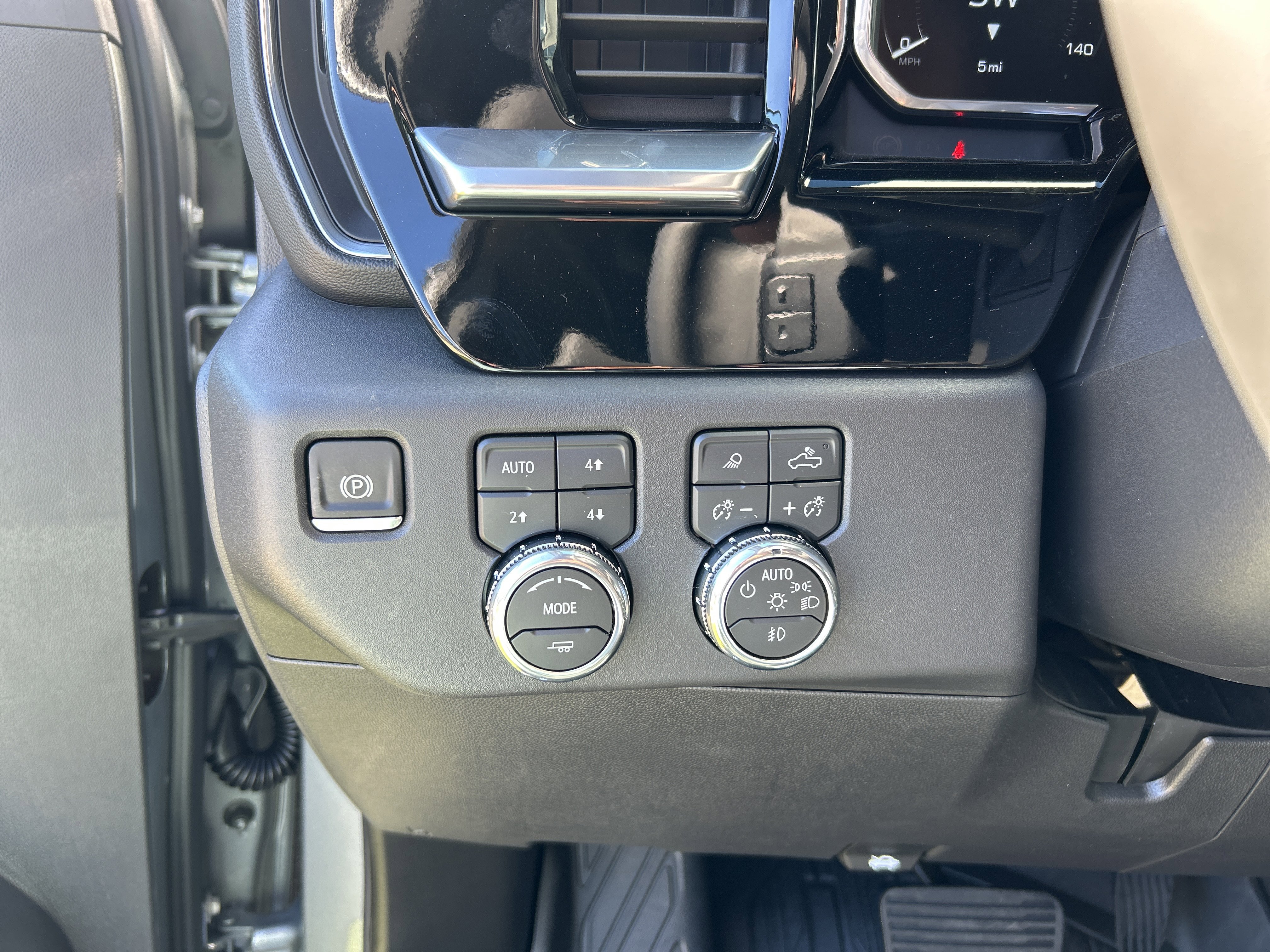 New 2026 GMC Sierra 1500 Elevation w/ Elevation Premium Package image 21