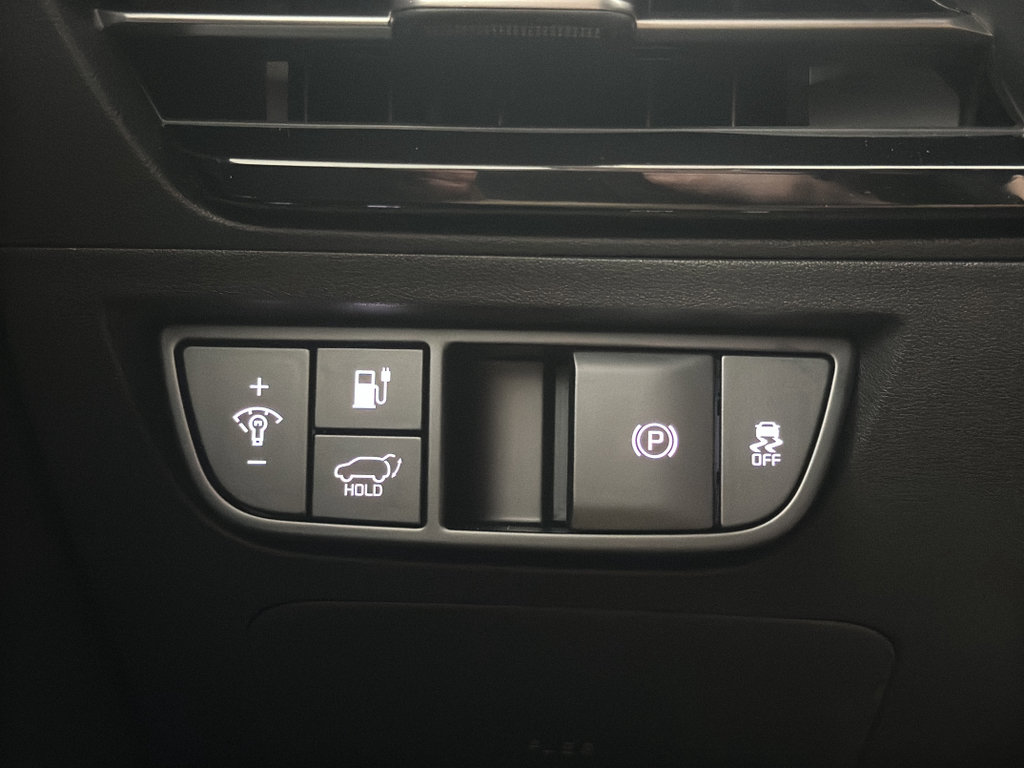 New 2025 Kia EV6 Wind image 25