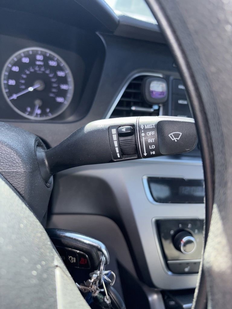 Used 2015 Hyundai Sonata Sport image 21