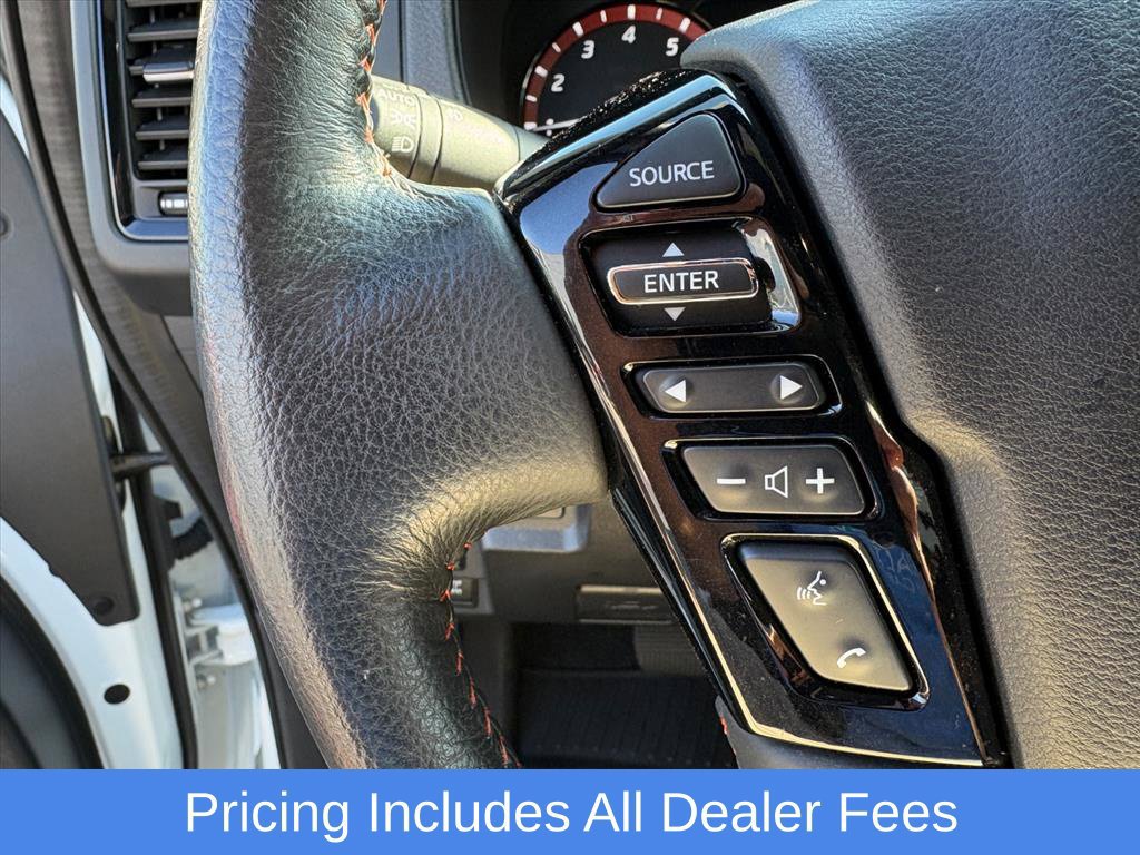 Used 2024 Nissan Frontier PRO-4X w/ Off-Road Protection Package AWD/4WD image 15