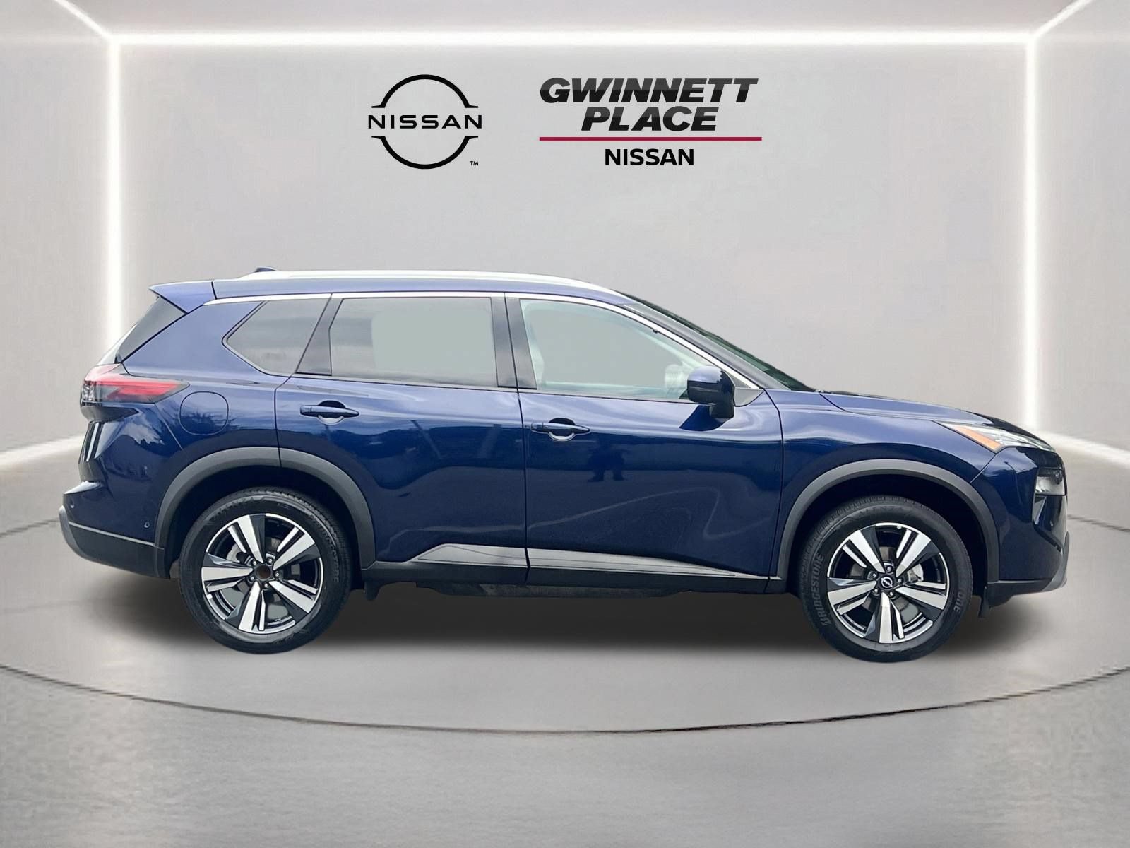 Certified 2026 Nissan Rogue SL FWD image 26