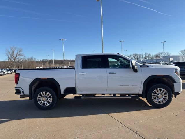 Used 2022 GMC Sierra 2500 Denali w/ Denali Ultimate Package image 2