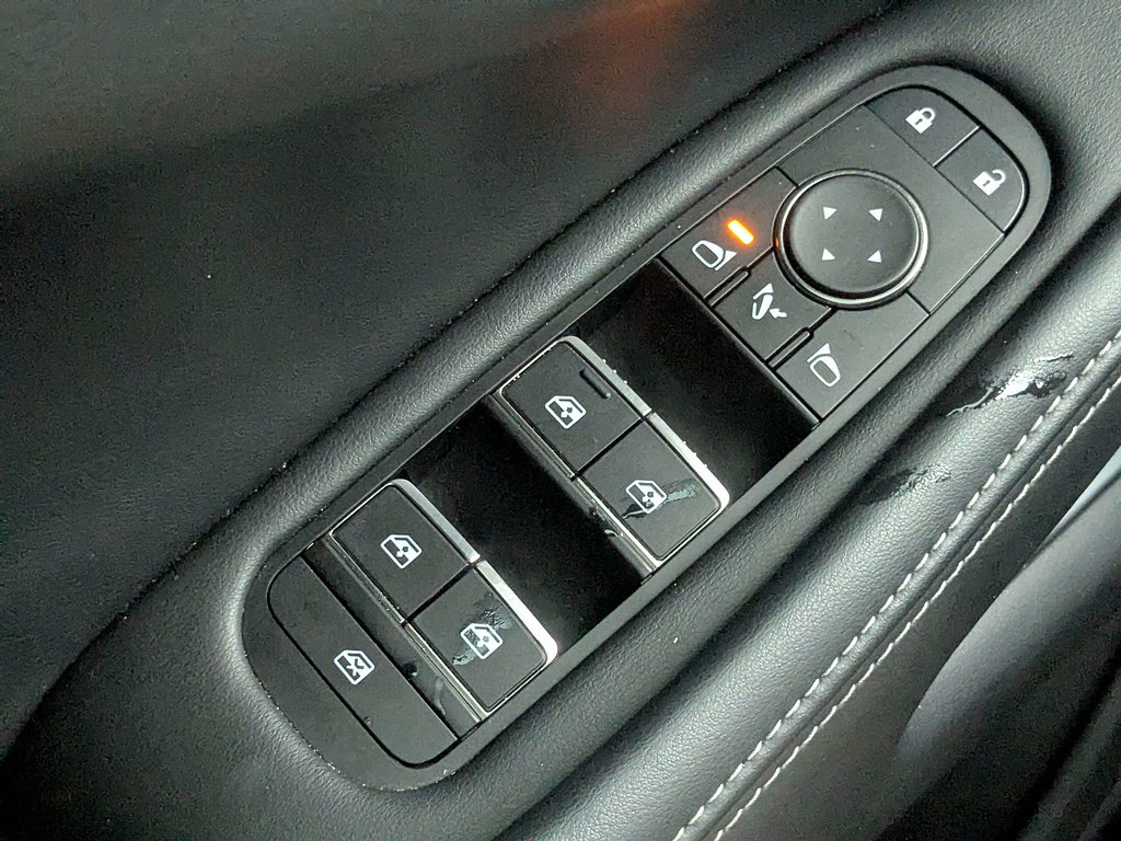 Used 2025 INFINITI QX60 Luxe w/ Cargo Package FWD image 25