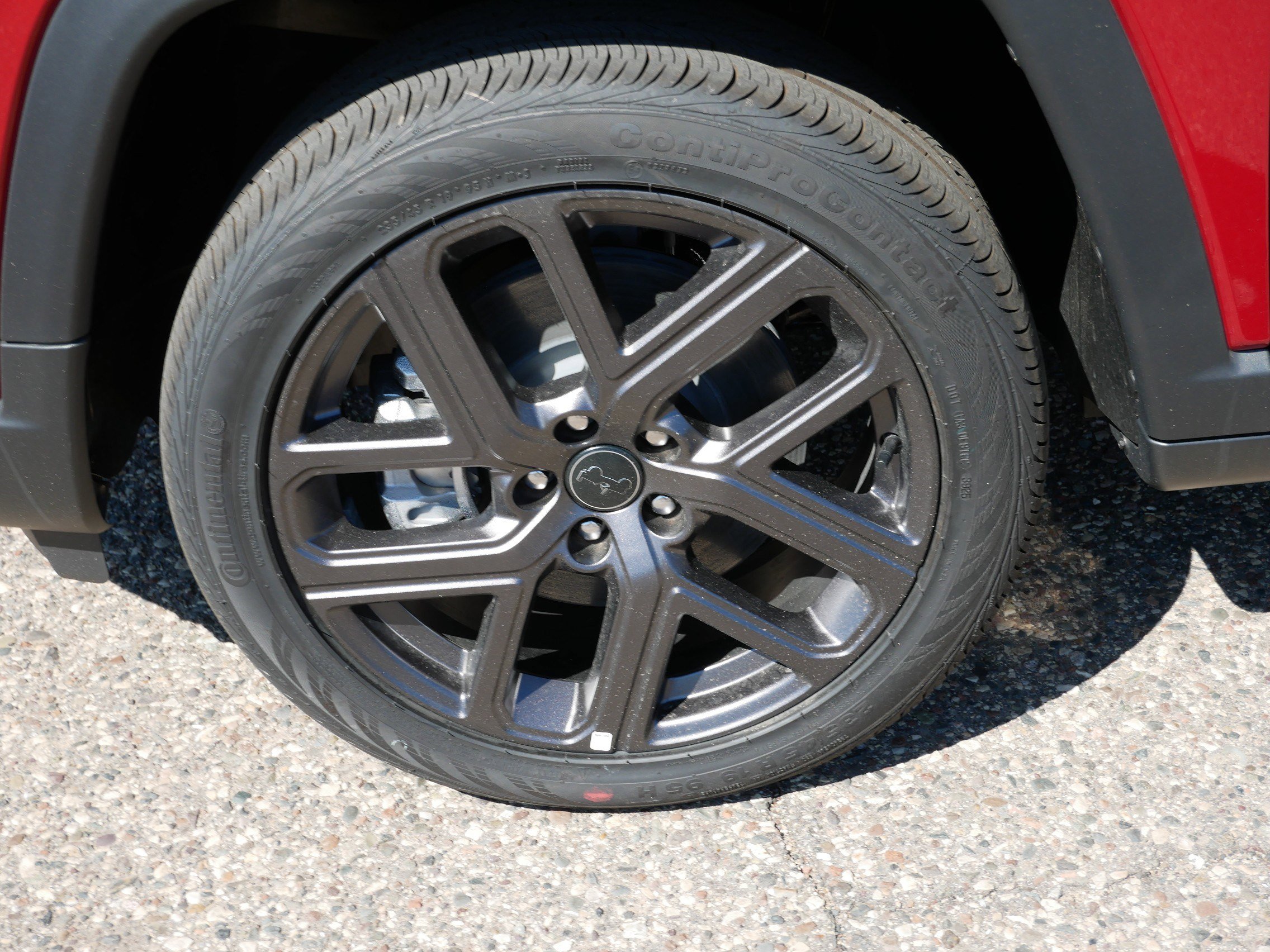 New 2026 Jeep Compass Latitude AWD/4WD image 5