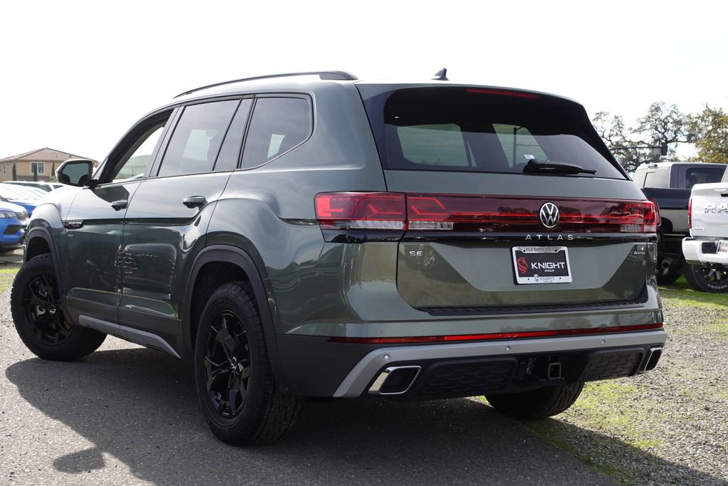 New 2026 Volkswagen Atlas Peak Edition image 11
