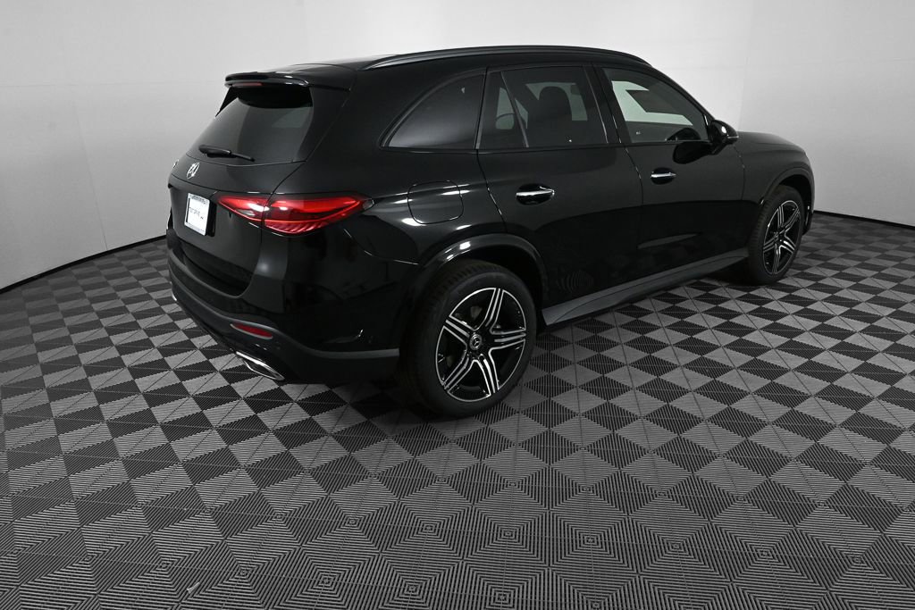 New 2026 Mercedes-Benz GLB 250 image 26