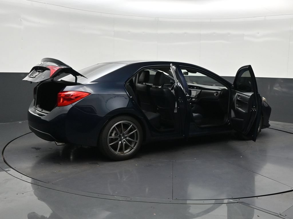 Used 2019 Toyota Corolla SE FWD image 31