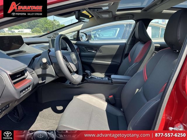 Used 2025 Toyota Prius Plug-In Hybrid w/ Limited Premium Package FWD image 20