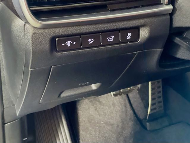 Used 2025 Kia Telluride SX Prestige image 11