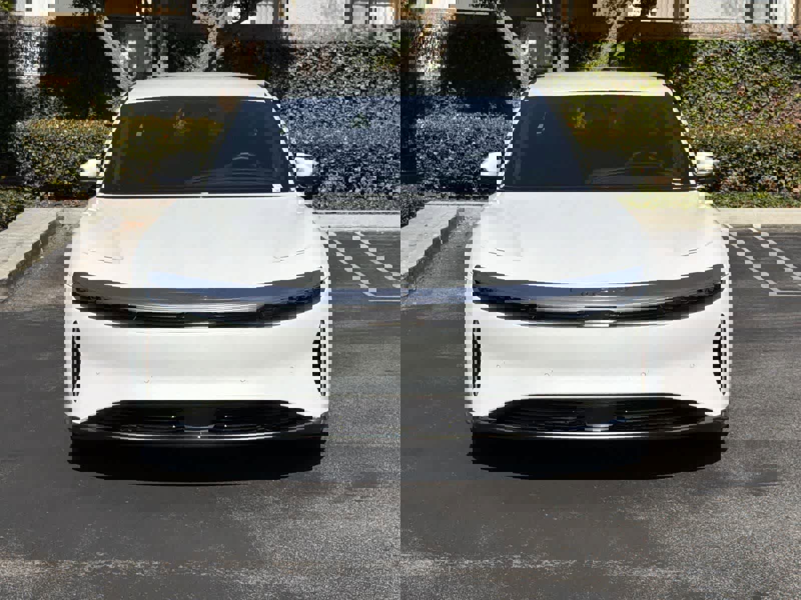 Used 2023 Lucid Air Pure image 2