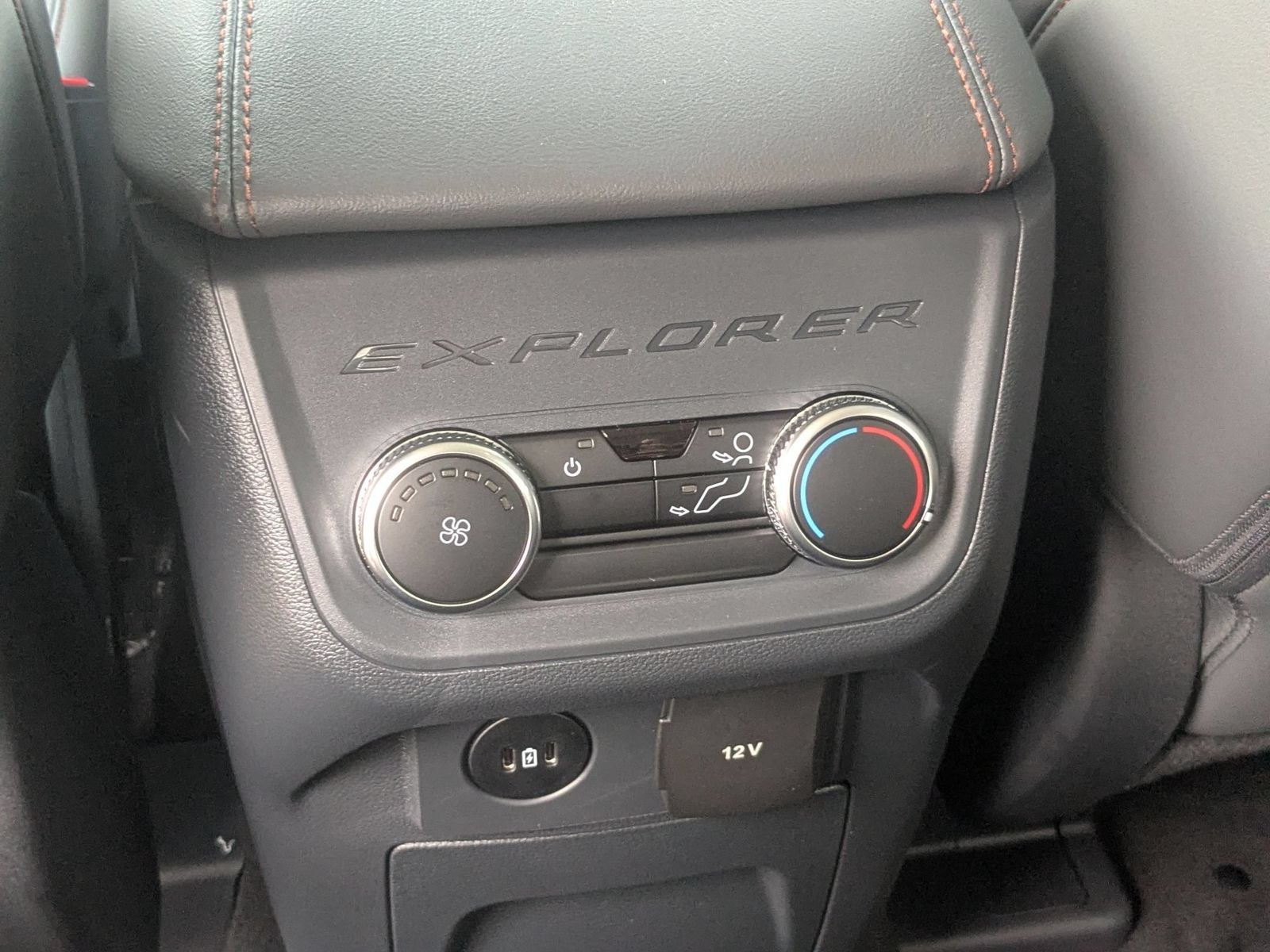 New 2026 Ford Explorer Active w/ Active Comfort Package AWD/4WD image 32