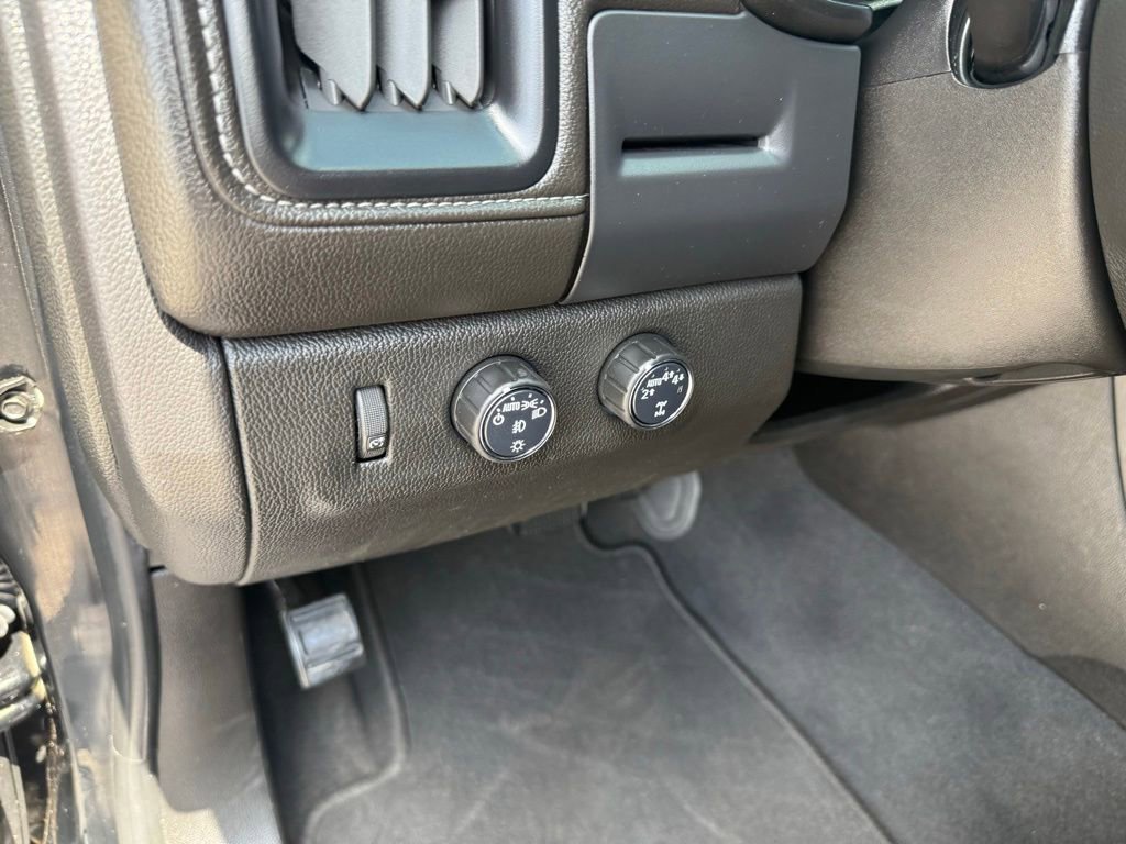 Used 2022 GMC Canyon Elevation AWD/4WD image 21