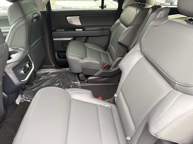 New 2026 Ford Expedition Active RWD image 18