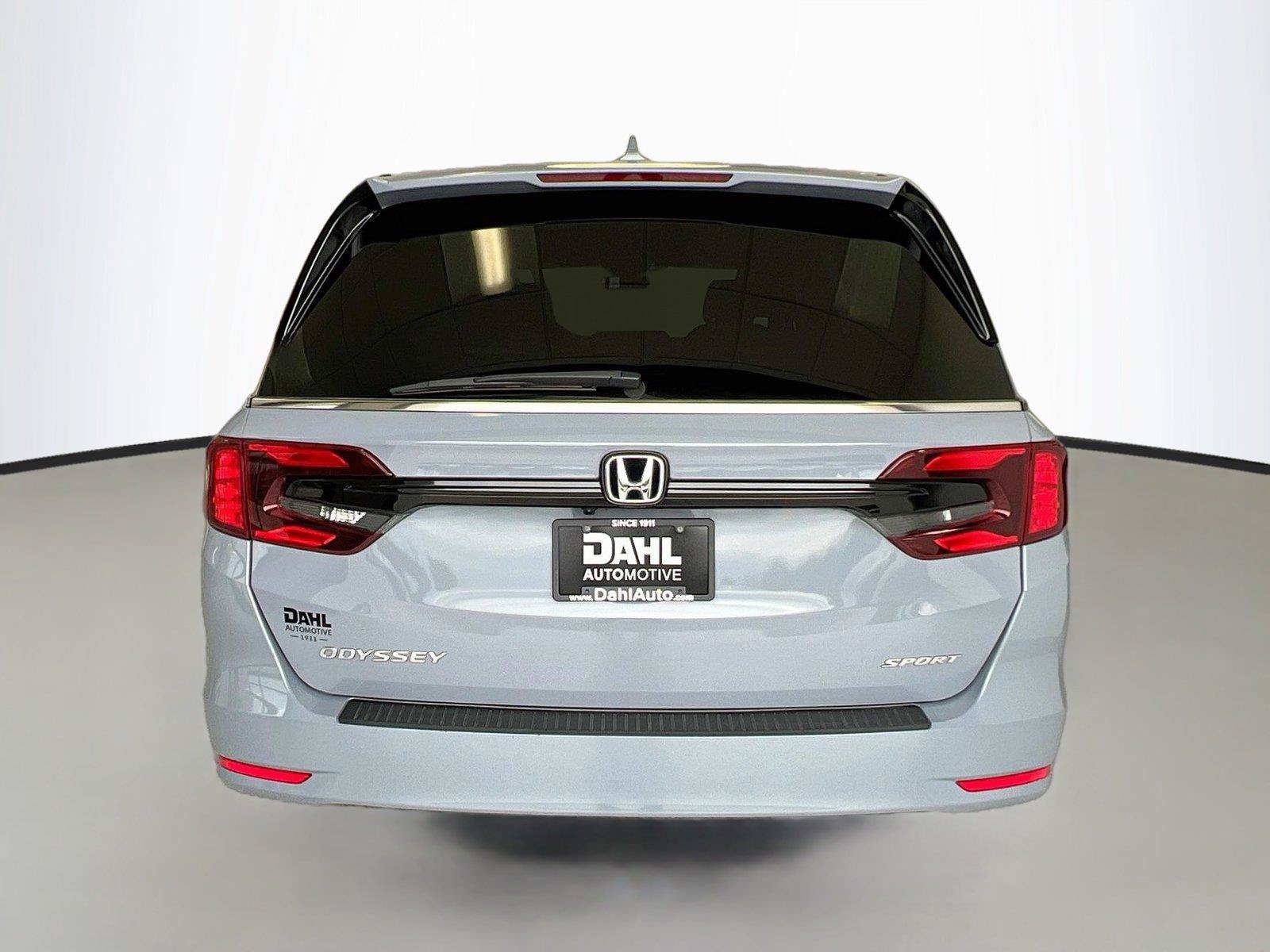 Used 2023 Honda Odyssey Sport image 12