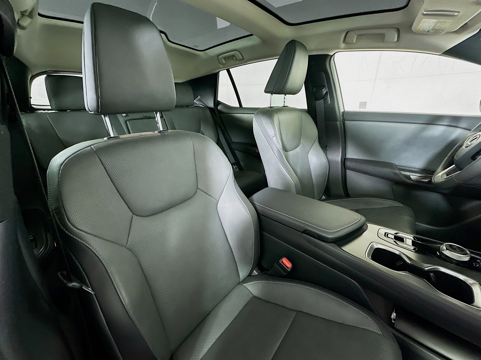 Certified 2024 Lexus RZ 450e Premium w/ Technology Package image 25