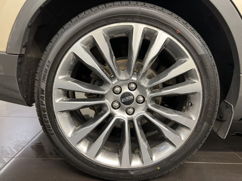 Used 2017 Lincoln MKX Reserve image 7