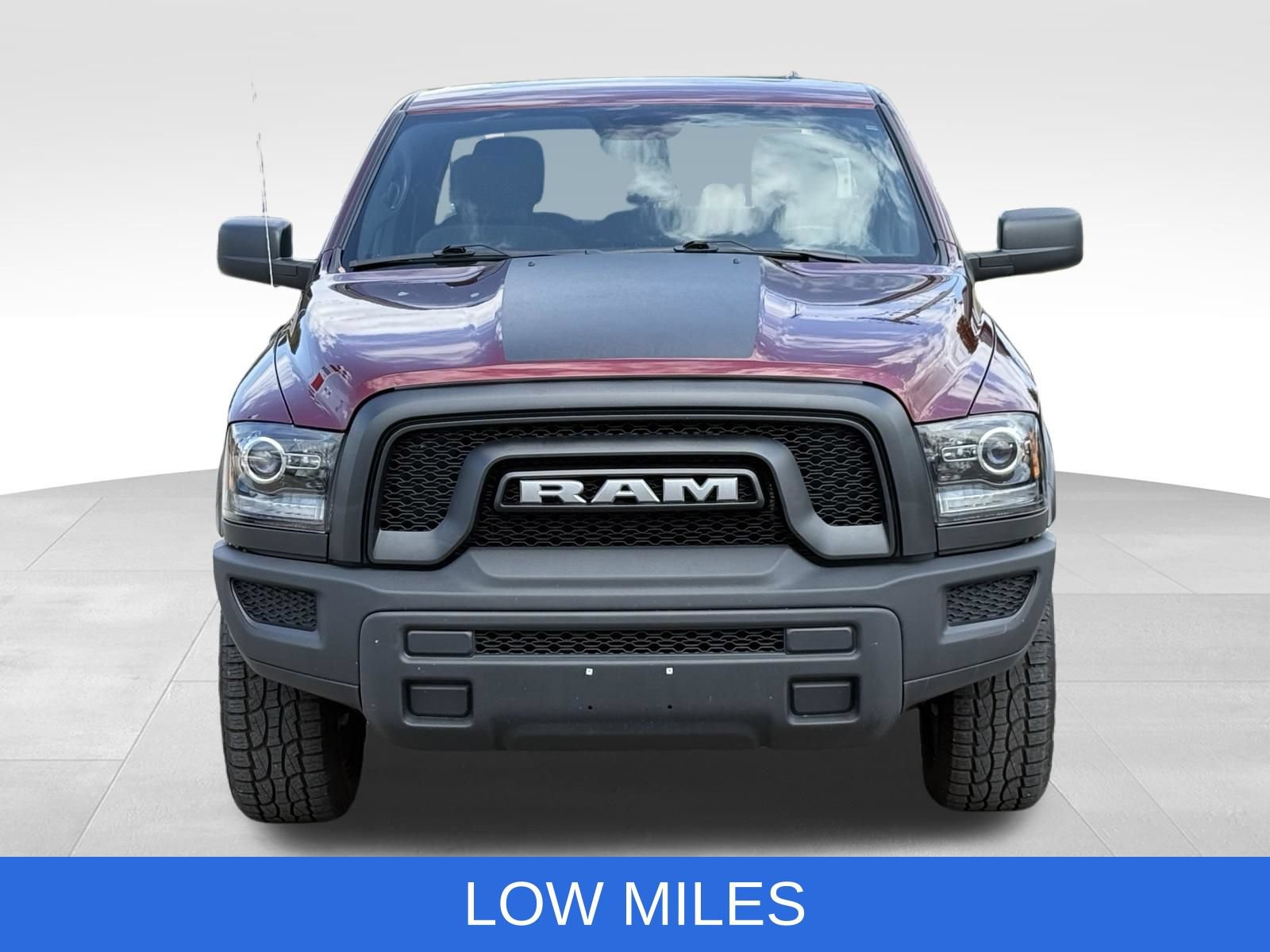 Used 2024 RAM 1500 Warlock AWD/4WD image 11