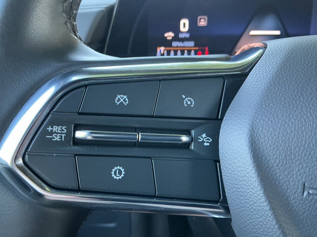 Used 2025 Chevrolet Tahoe LT AWD/4WD image 25