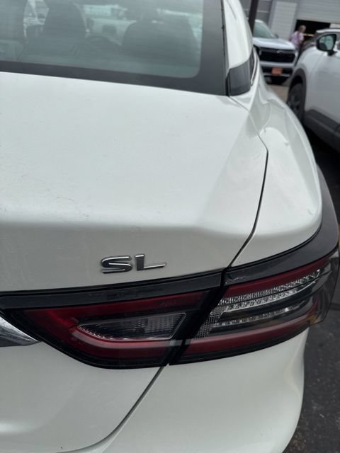 Used 2023 Nissan Maxima SL FWD image 42