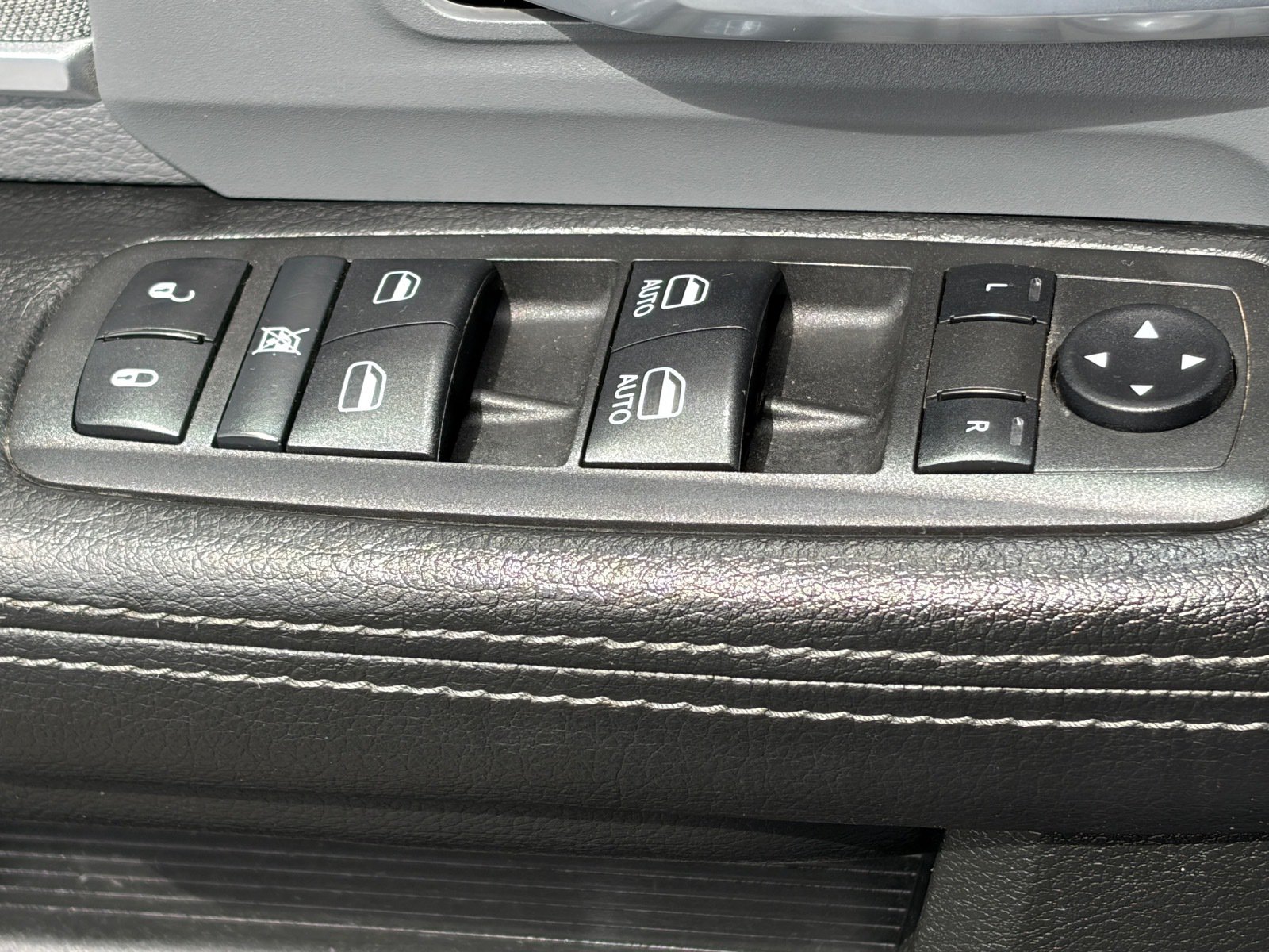 Used 2022 RAM 2500 Big Horn AWD/4WD image 17