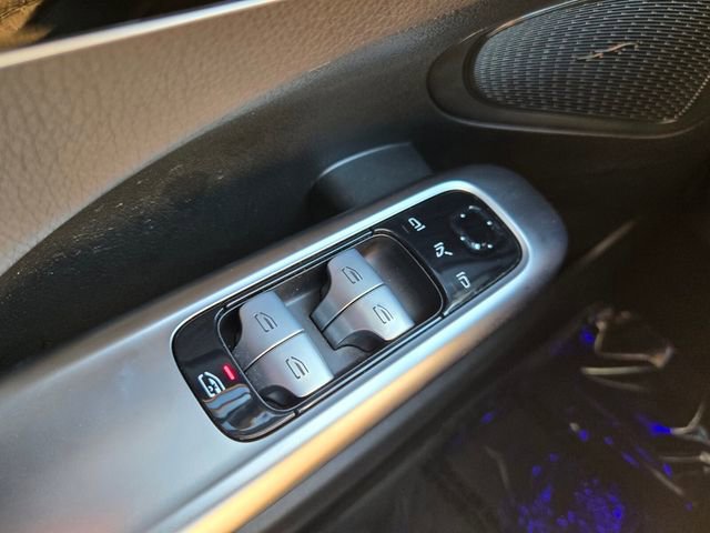 Used 2023 Mercedes-Benz C 300 Sedan image 27