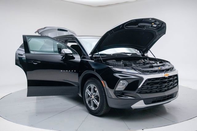 Used 2023 Chevrolet Blazer LT w/ Convenience Package image 16
