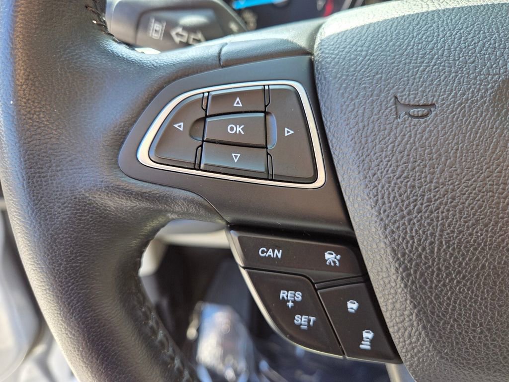 Used 2018 Ford Escape Titanium w/ Ford Safe & Smart Package image 22