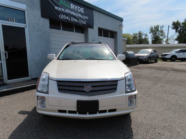 Used 2005 Cadillac SRX w/ 7-Passenger Value Package image 3