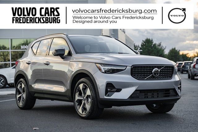New 2026 Volvo XC40 B4 Plus w/ Protection Package Premier image 1