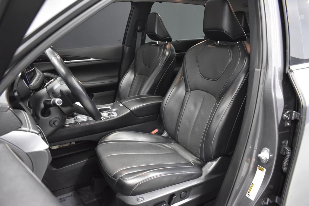 Used 2023 INFINITI QX60 Sensory AWD/4WD image 5