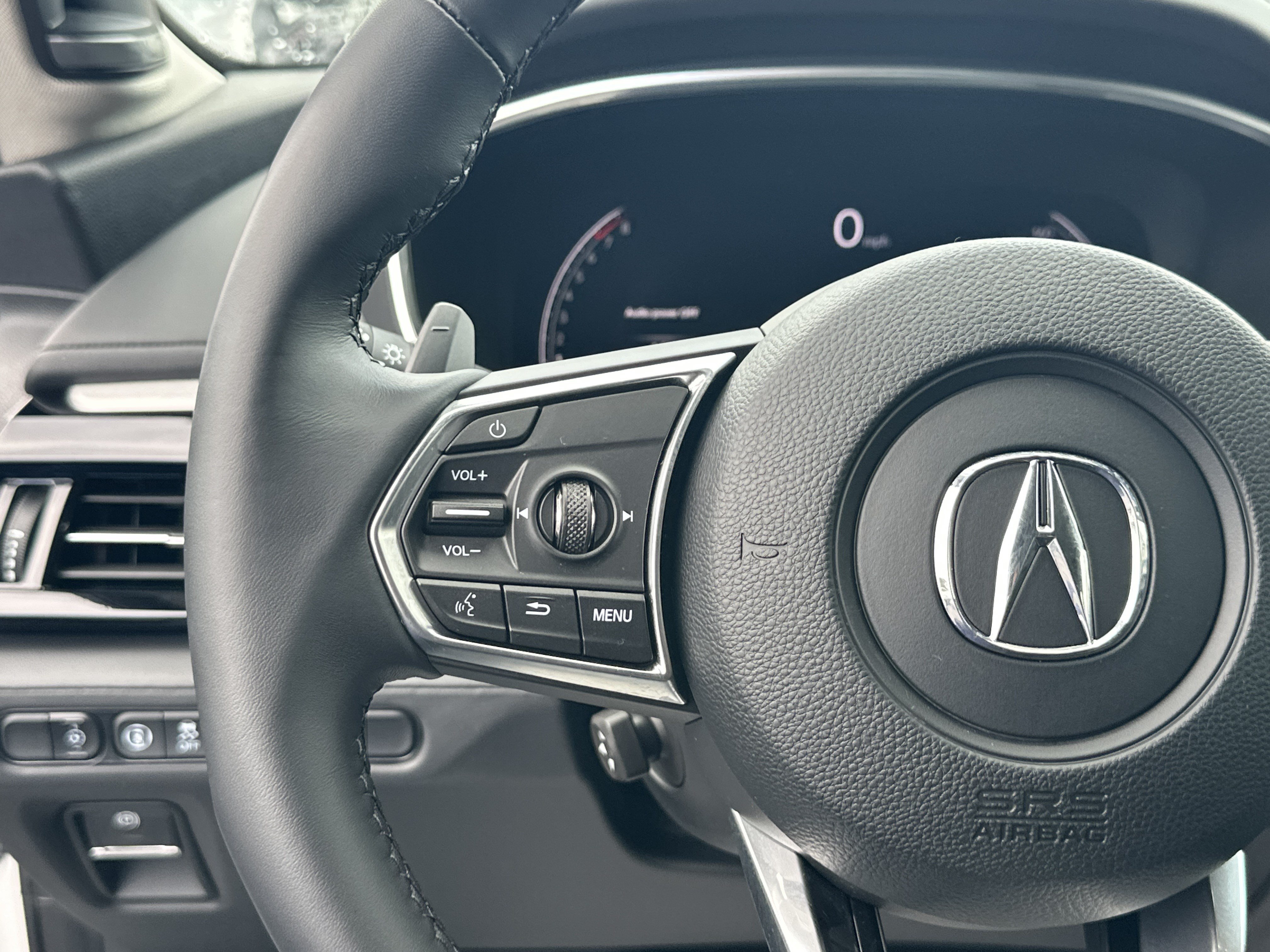 Certified 2026 Acura MDX w/ Technology Package FWD image 29