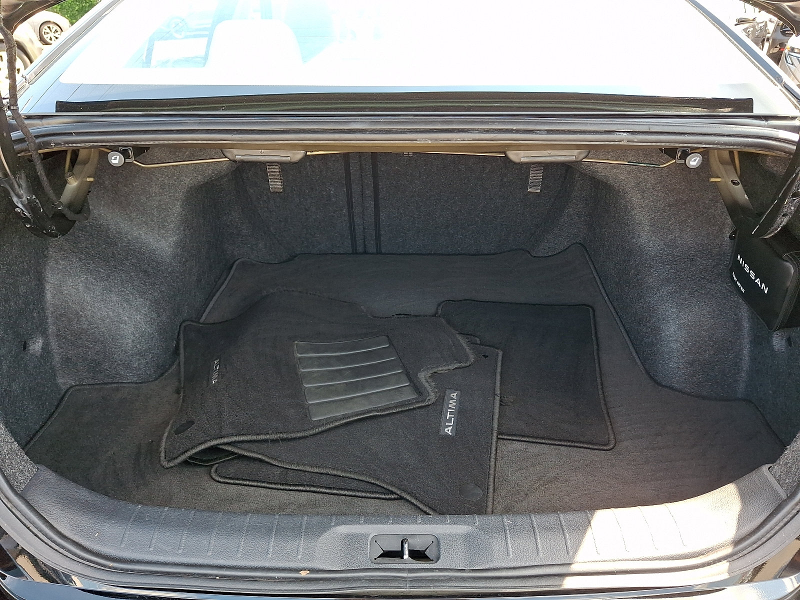 Certified 2022 Nissan Altima 2.5 SL FWD image 28