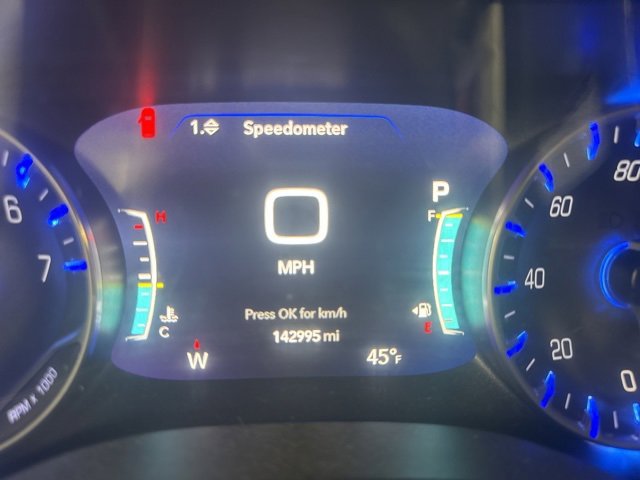 Used 2020 Chrysler Pacifica Touring-L Plus w/ Tire & Wheel Group image 13