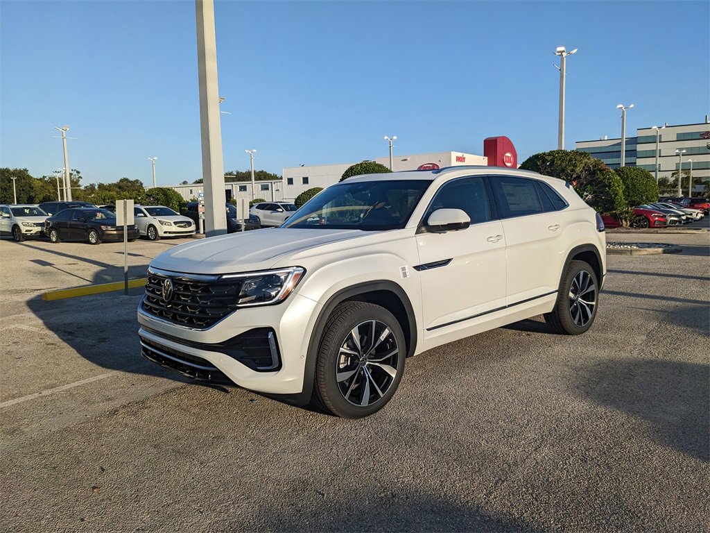 New 2026 Volkswagen Atlas Cross Sport SEL Premium R-Line image 2
