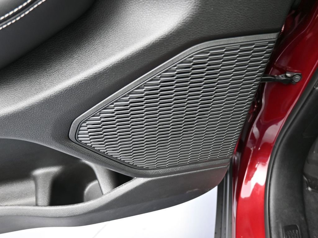 New 2025 Jeep Grand Cherokee Laredo image 15