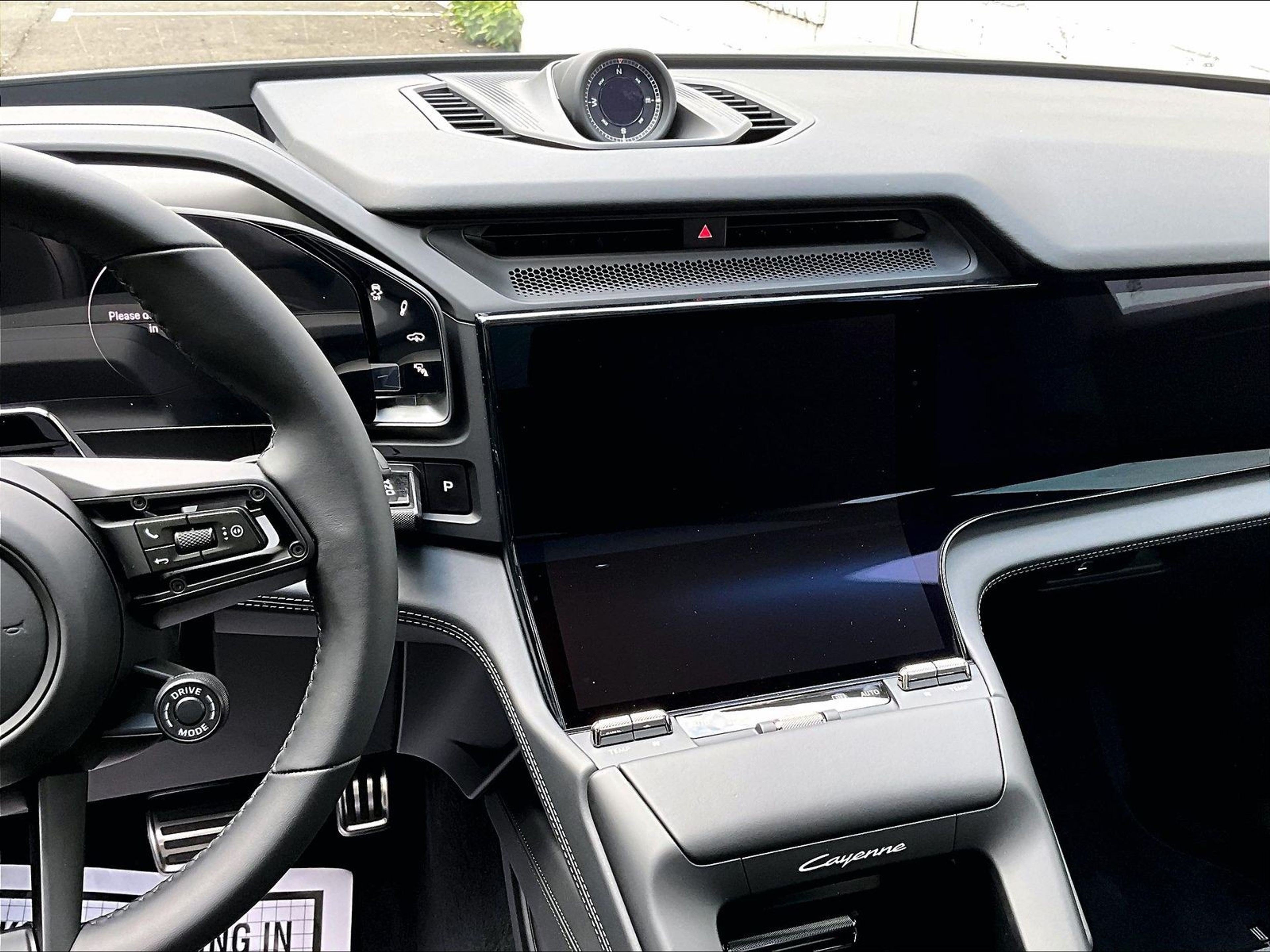 New 2026 Porsche Cayenne S AWD/4WD image 9
