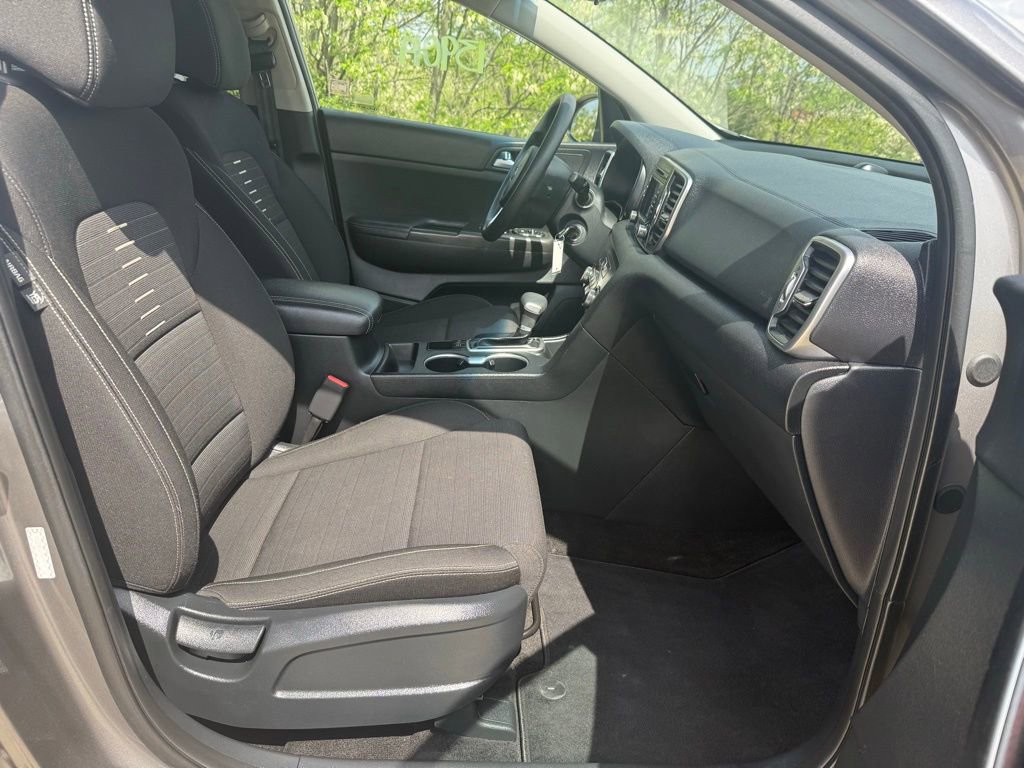 Used 2018 Kia Sportage LX AWD/4WD image 21