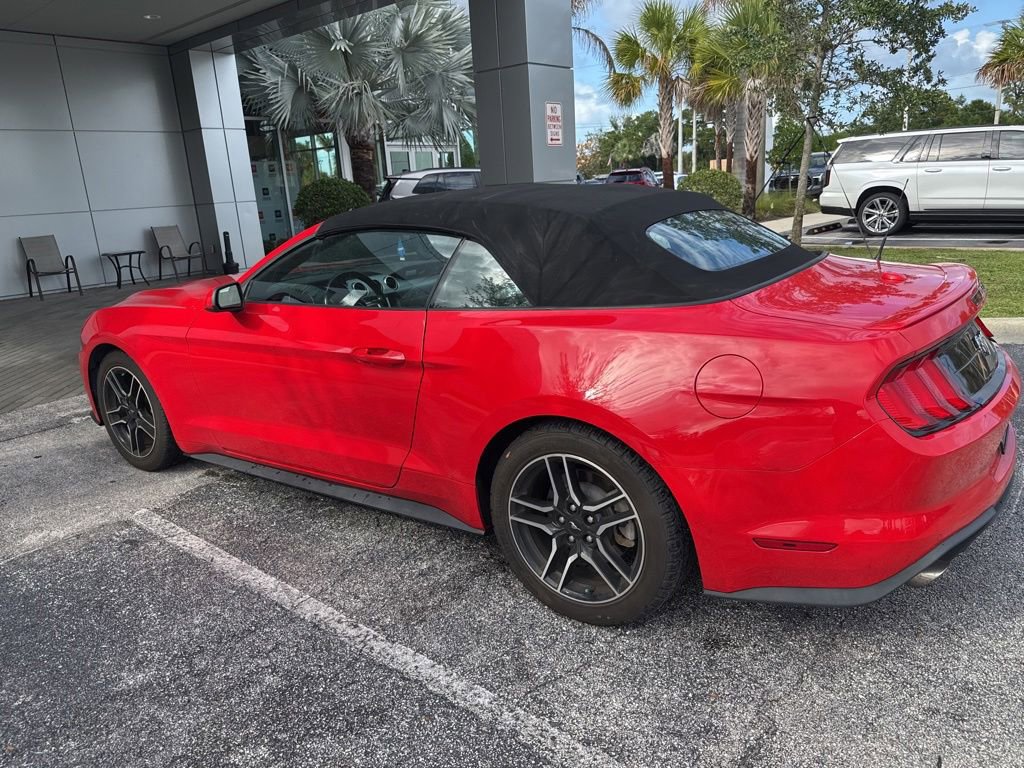 Used 2022 Ford Mustang Premium RWD image 4