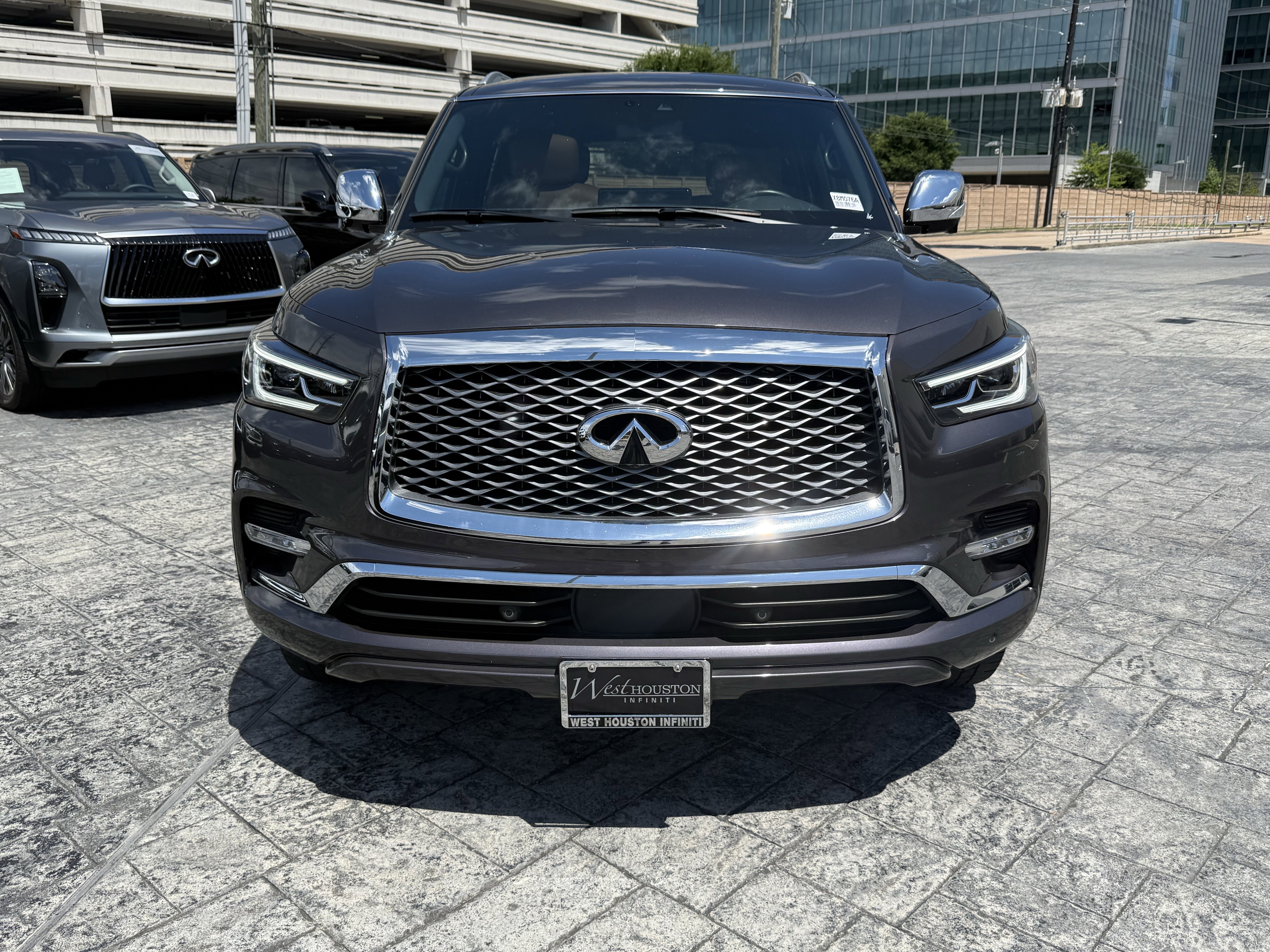 Certified 2023 INFINITI QX80 Sensory w/ Cargo Package RWD image 2