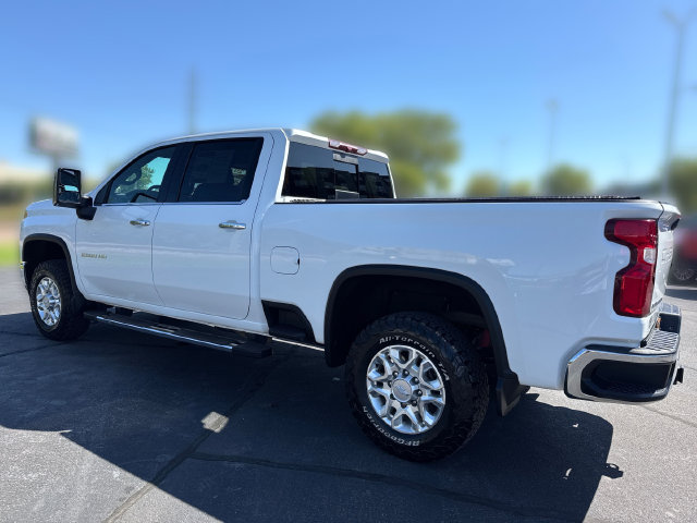 Used 2020 Chevrolet Silverado 2500 LTZ w/ LTZ Convenience Package AWD/4WD image 3