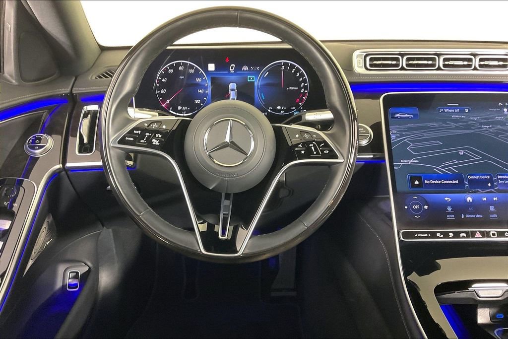 Used 2023 Mercedes-Benz S 580e 4MATIC Sedan image 5