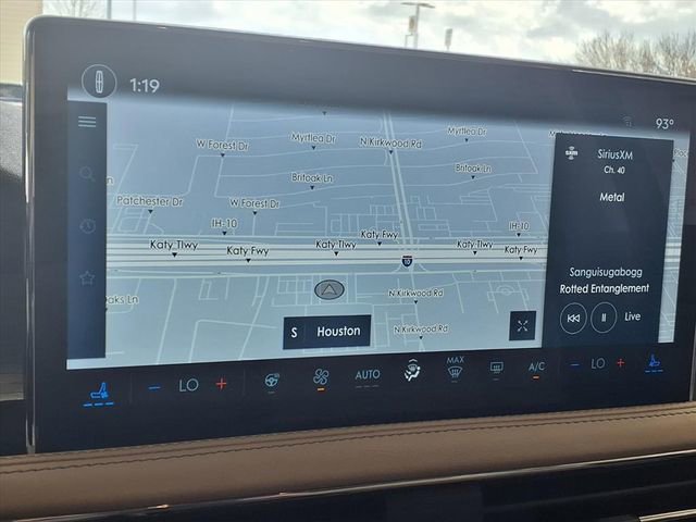 Certified 2024 Lincoln Corsair AWD w/ Equipment Group 101A image 17