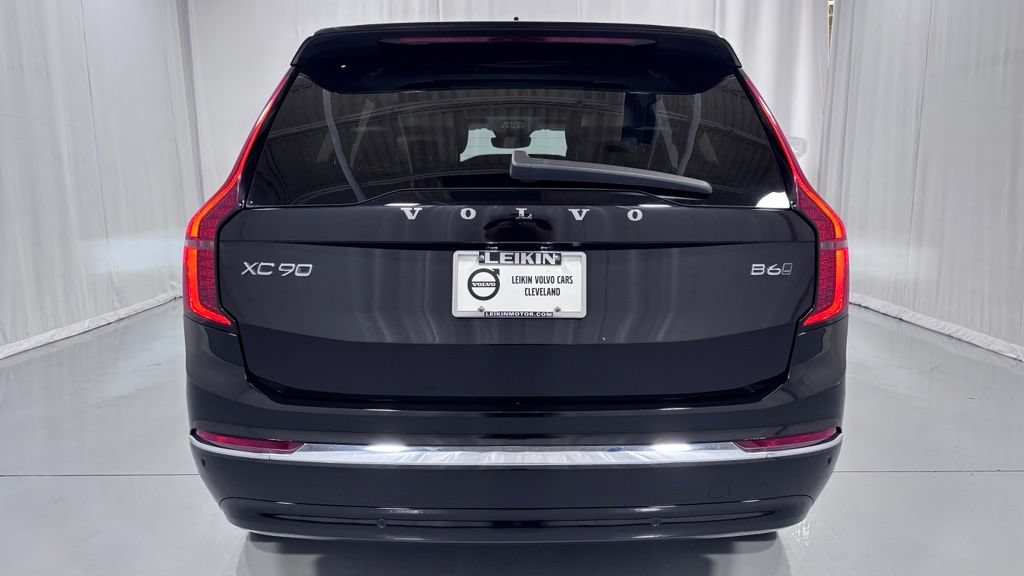 Certified 2025 Volvo XC90 B6 Plus AWD/4WD image 7