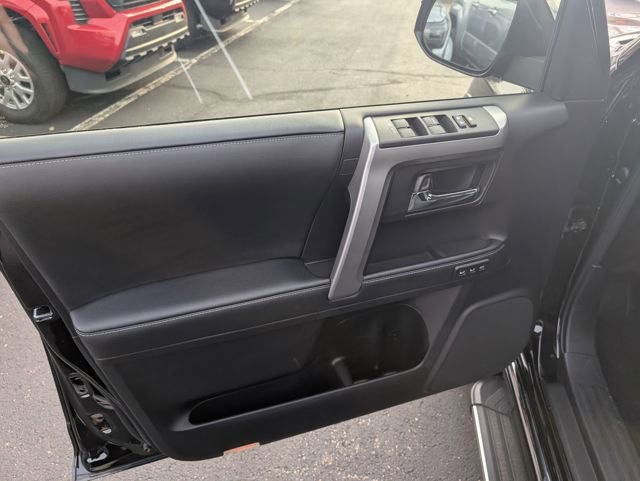 Used 2023 Toyota 4Runner Limited image 14