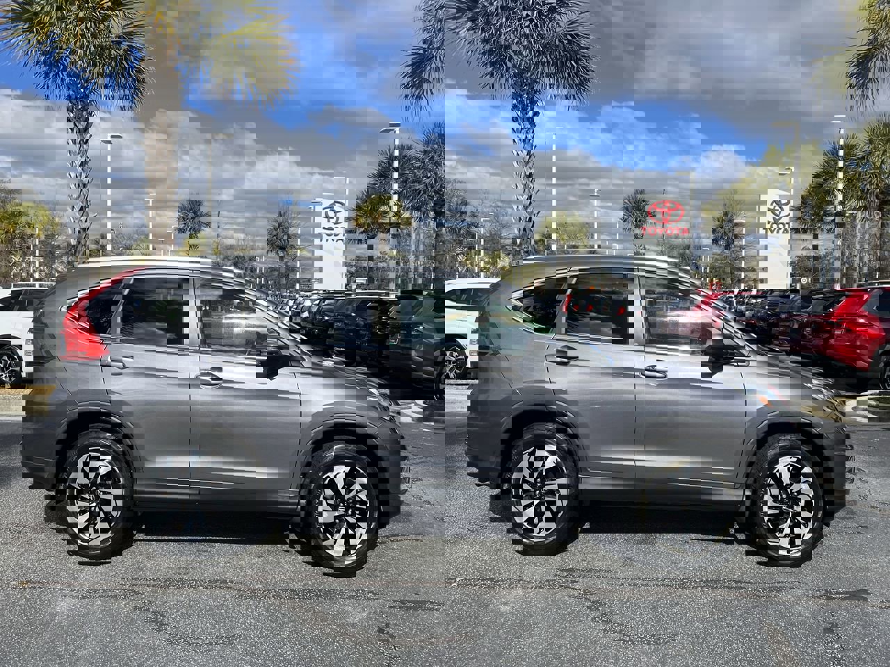 Used 2016 Honda CR-V Touring image 11