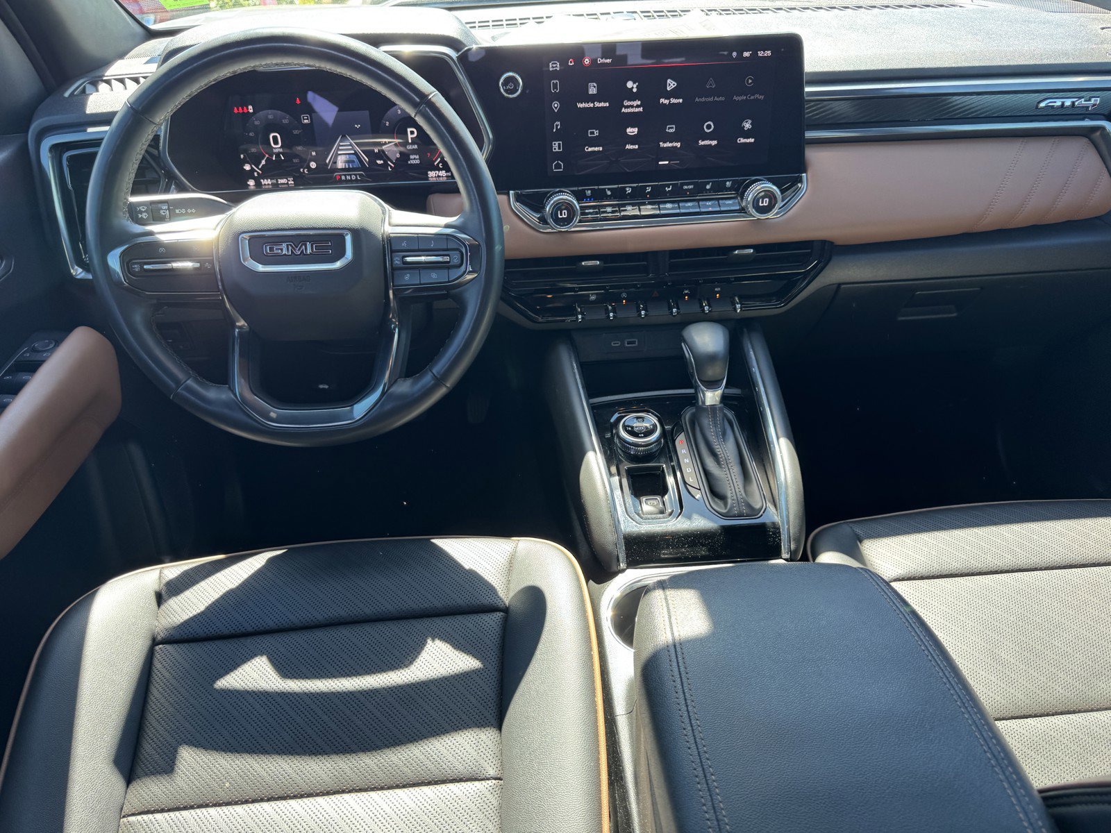Used 2024 GMC Canyon AT4 w/ AT4 Premium Package image 14